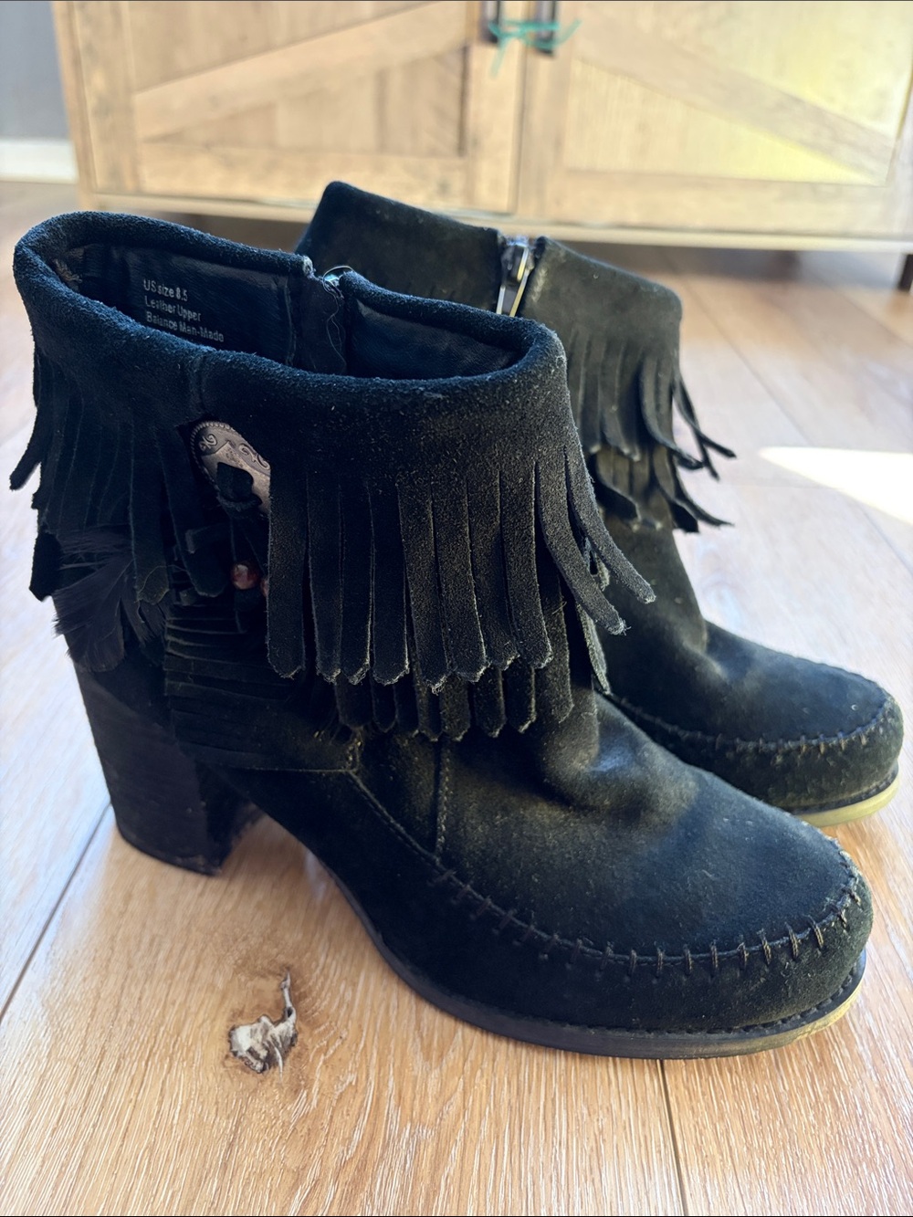 Sbicca Womens Black Leather Block Heel Ankle Boots Fringe US 8.5 Western